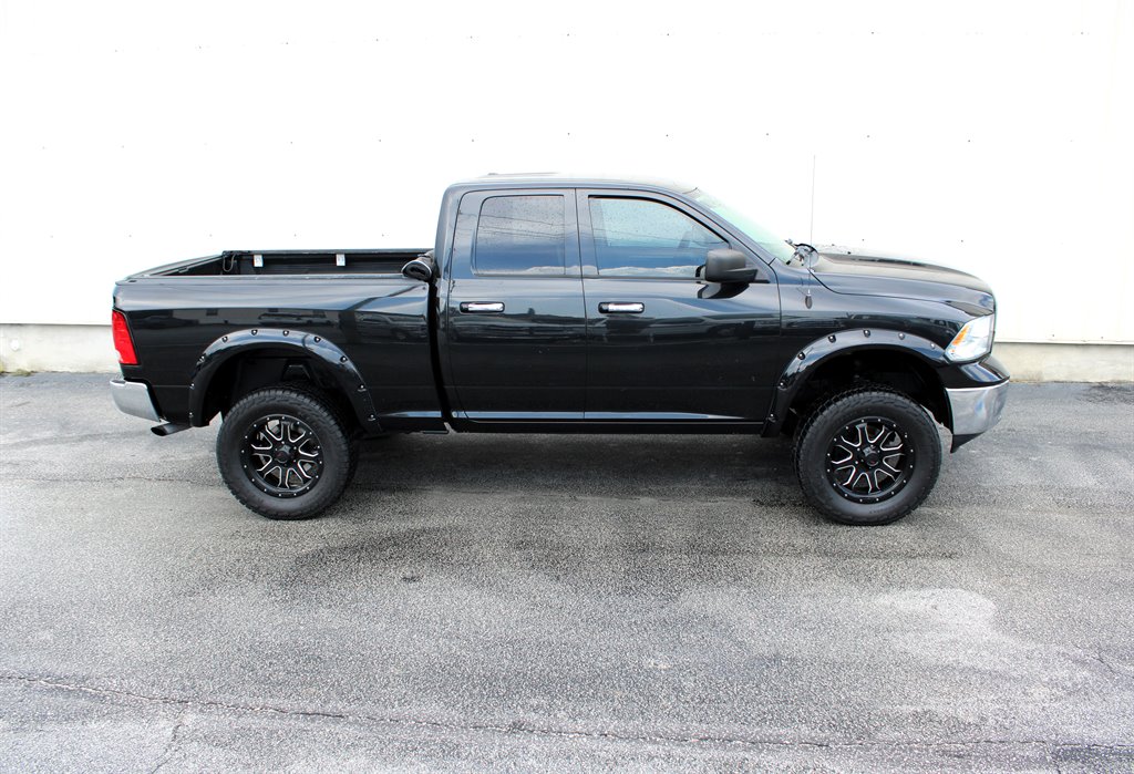 2016 Ram 1500 - $21,950