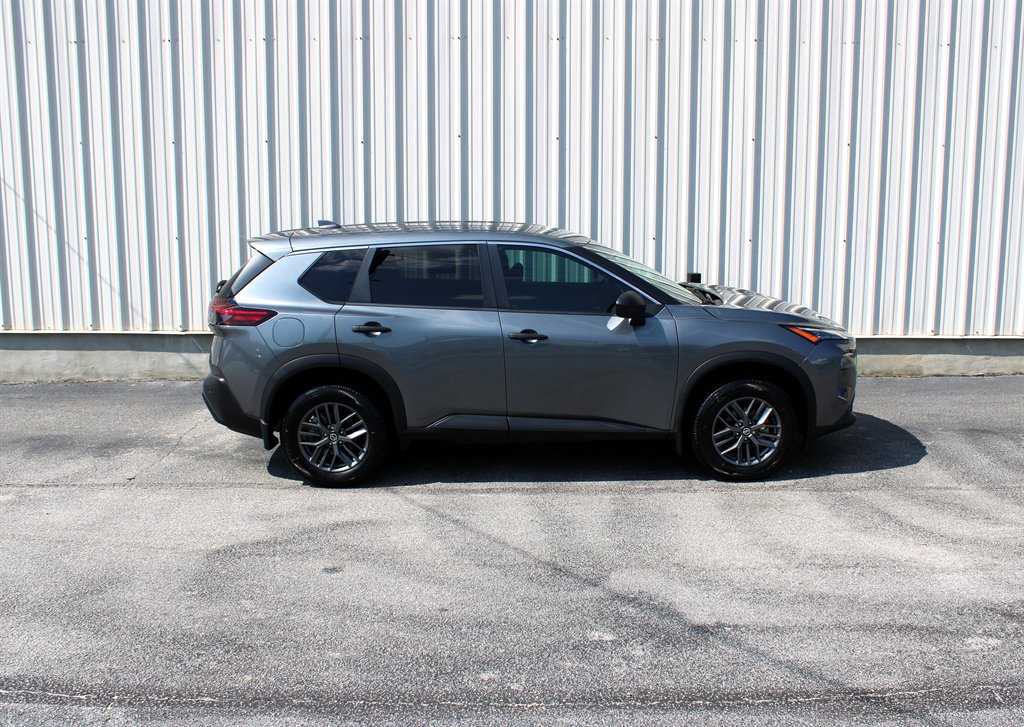 2021 Nissan Rogue - $19,950