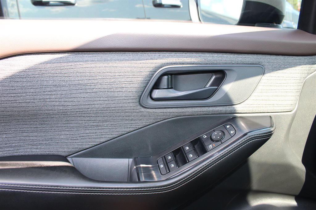 2021 Nissan Rogue - $19,950