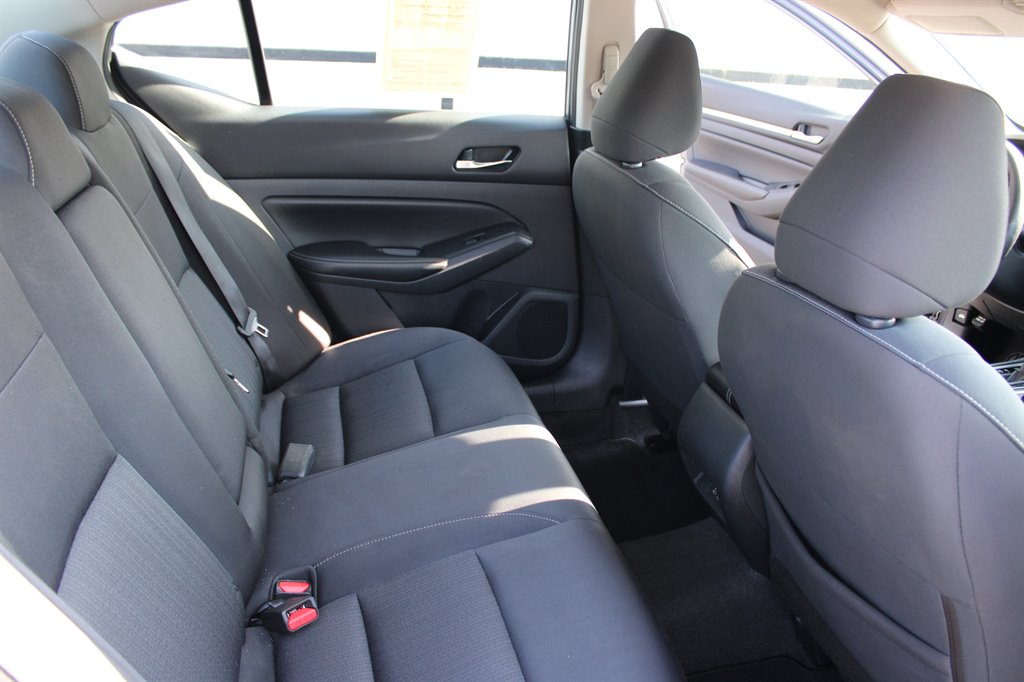 2022 Nissan Altima - $17,950