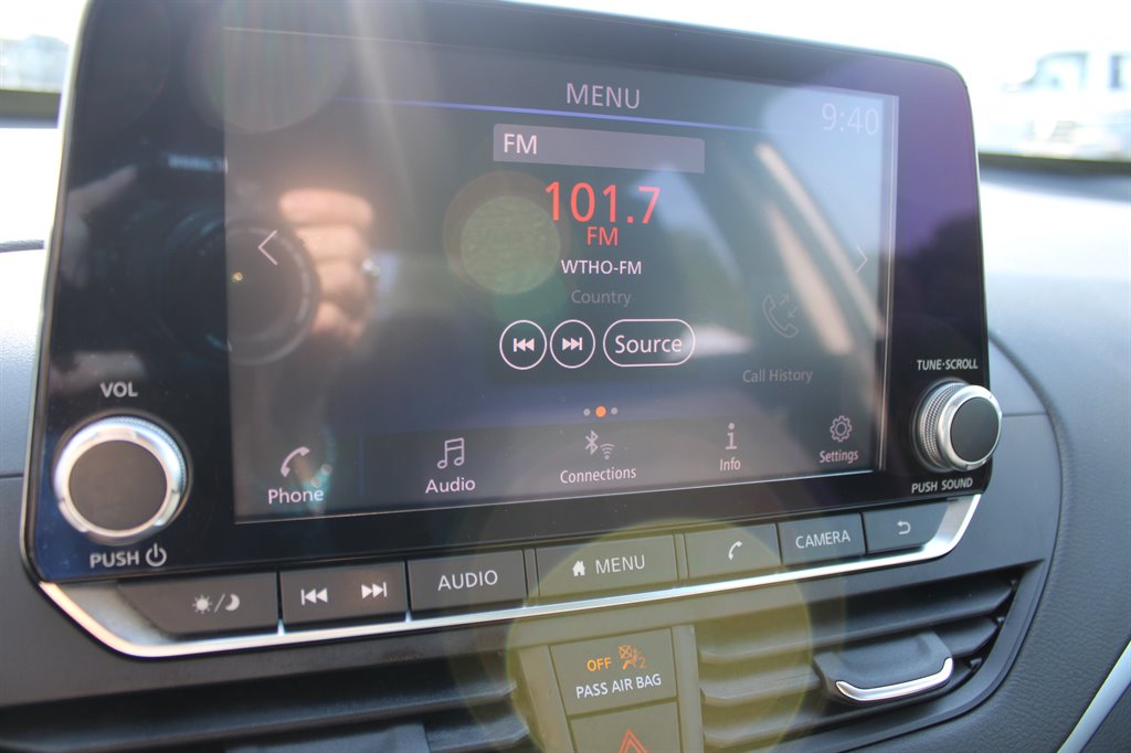 2022 Nissan Altima - $17,950
