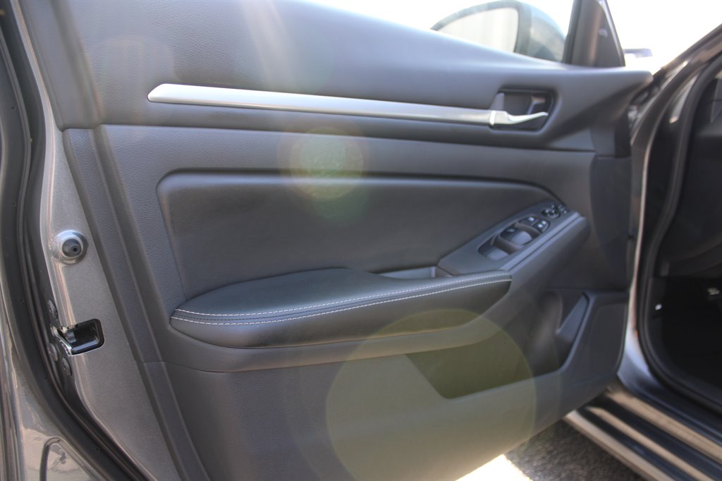 2022 Nissan Altima - $17,950