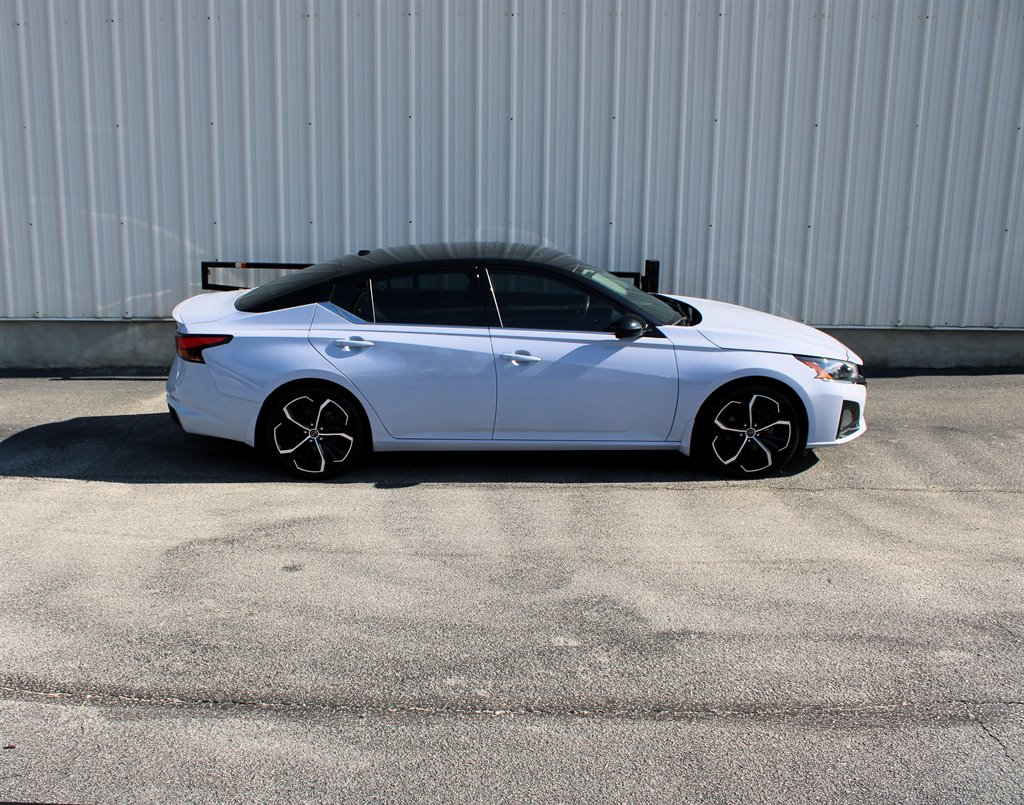 2023 Nissan Altima - $24,950
