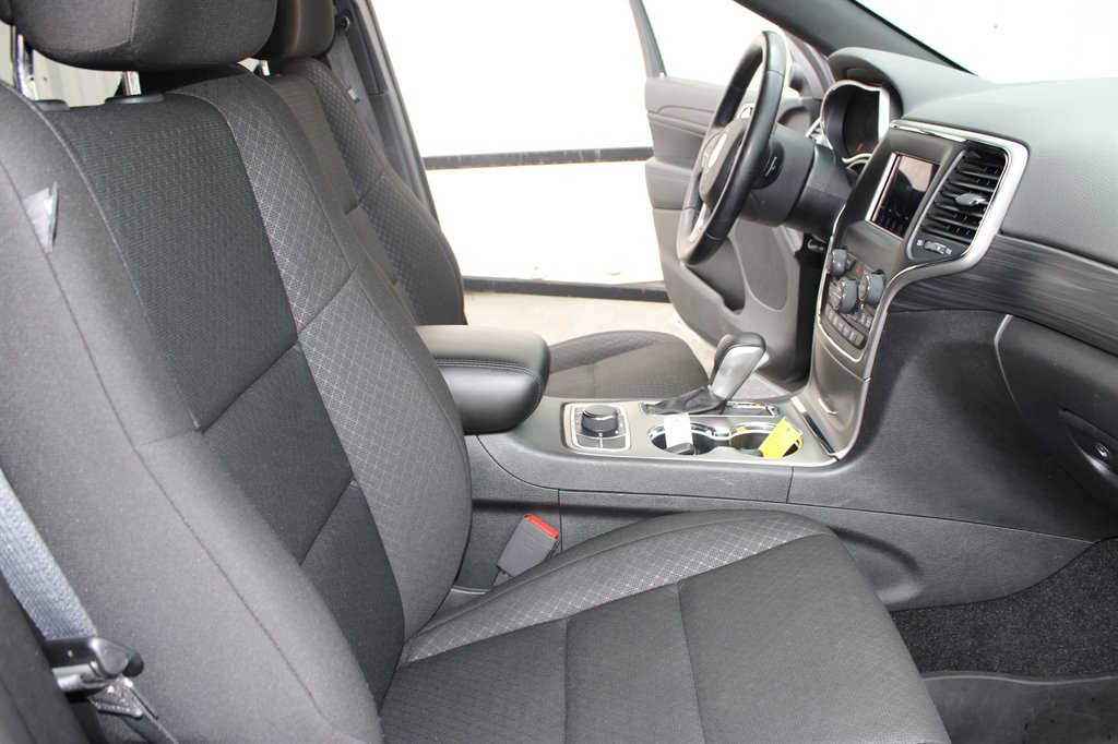 2021 Jeep Cherokee - $24,950