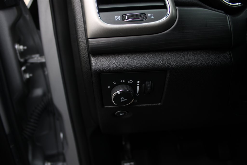 2021 Jeep Cherokee - $24,950