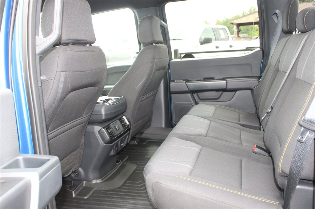 2025 Ford F-150 - $40,950