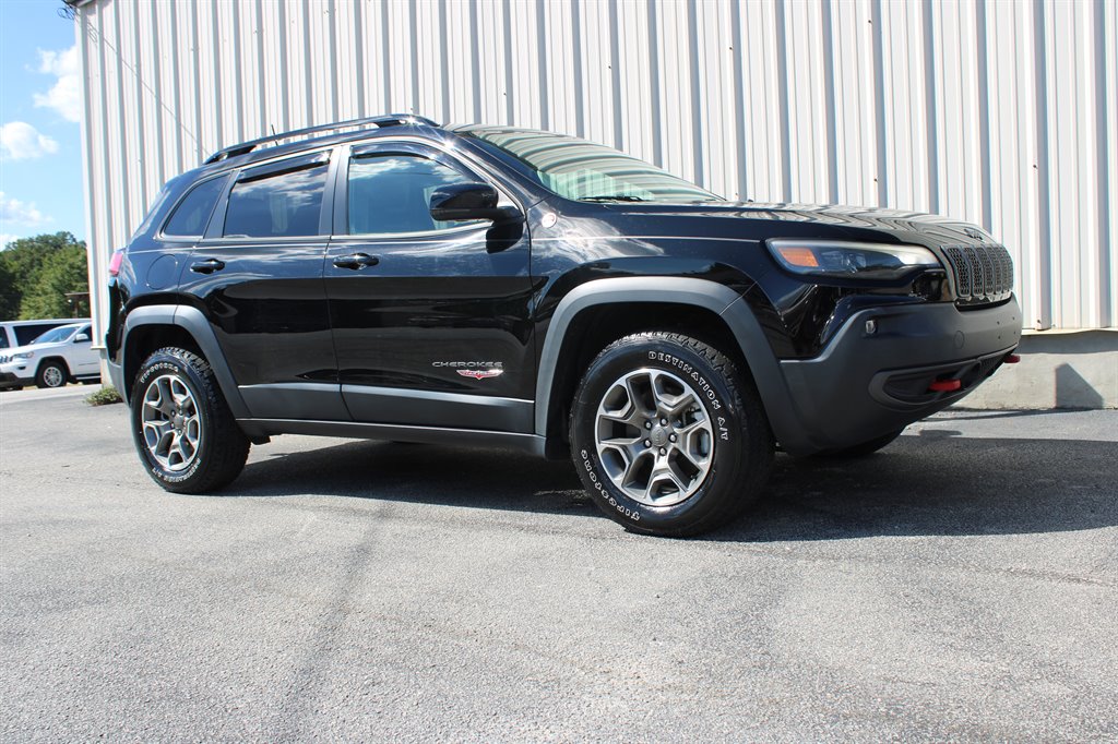 2022 Jeep Cherokee - $19,950