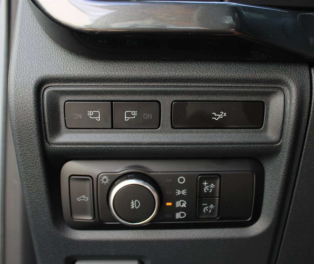 2023 Ford F-150 - $35,950