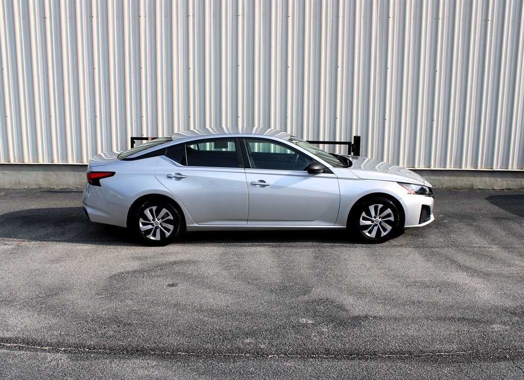 2024 Nissan Altima - $13,950