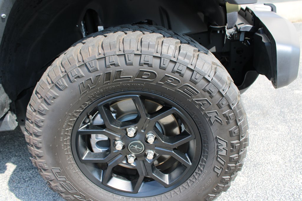 2025 Jeep Wrangler - $40,950