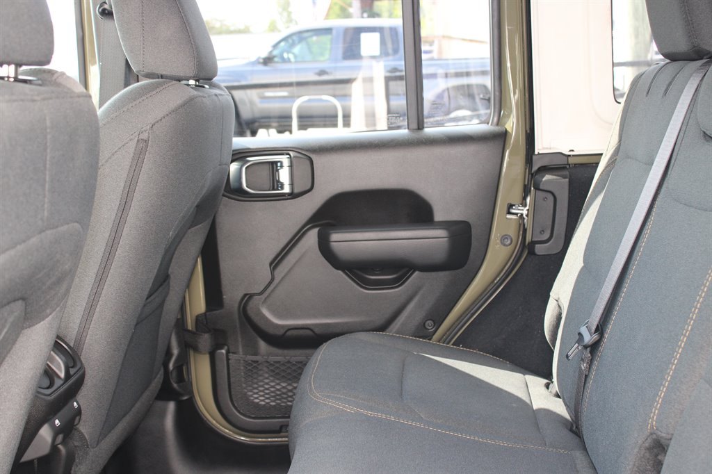 2025 Jeep Wrangler - $40,950