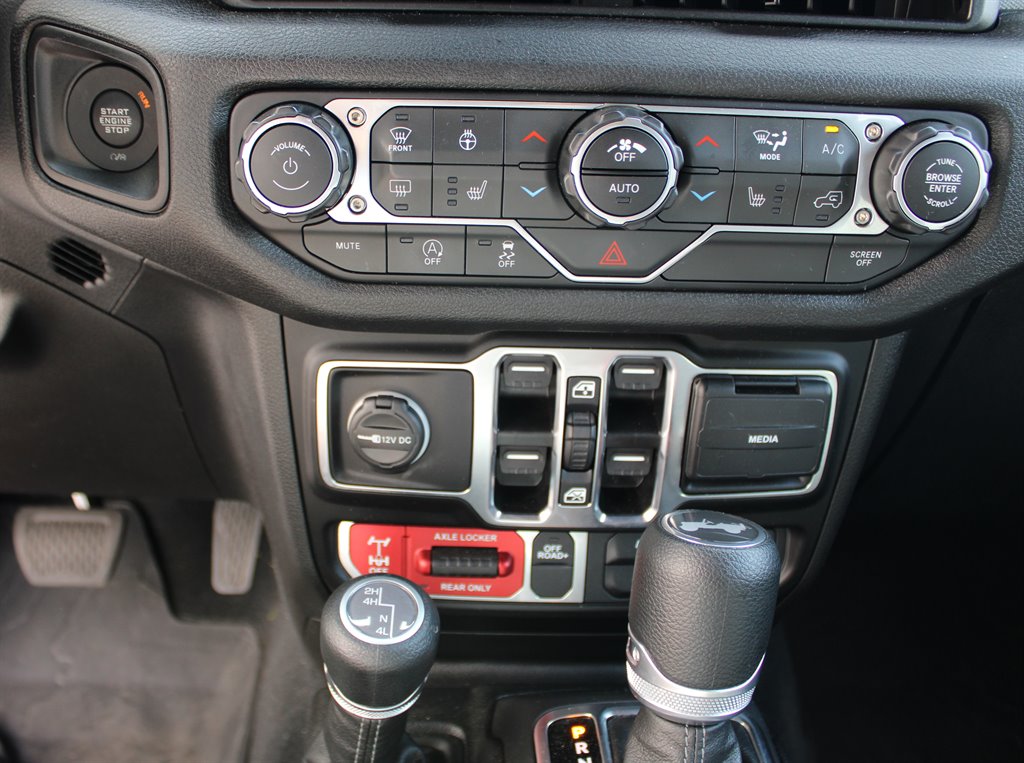 2025 Jeep Wrangler - $40,950