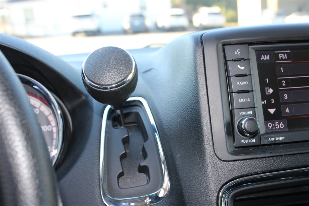 2020 Dodge Grand Caravan - $13,950