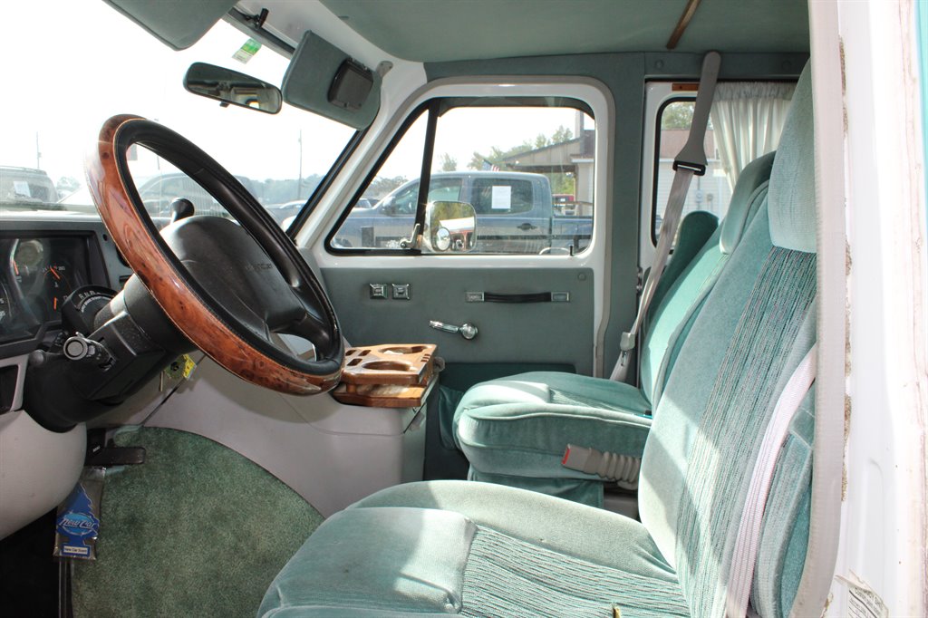 1993 Chevrolet G-series - $10,950