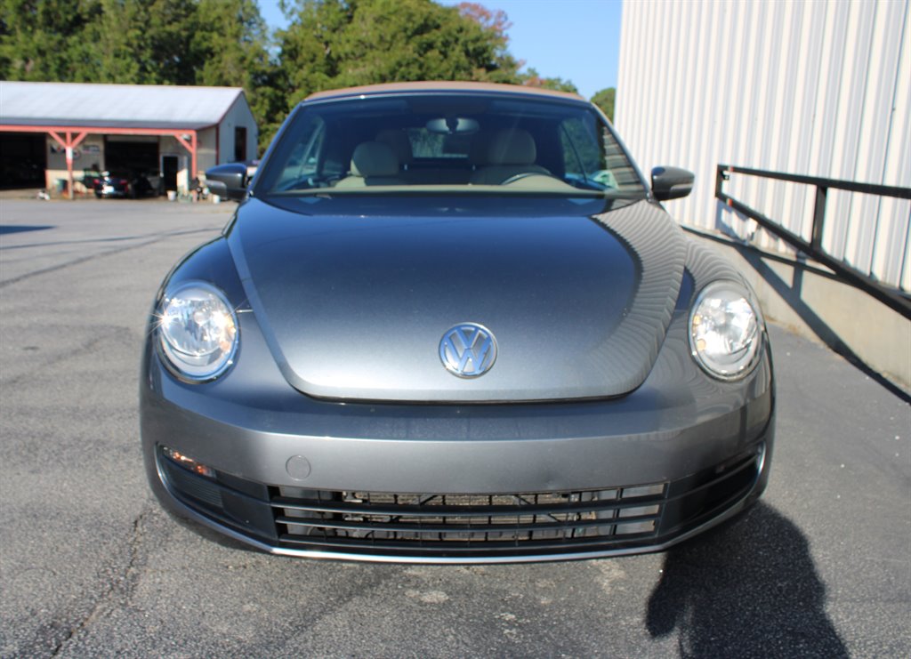 2014 Volkswagen Beetle - $14,950