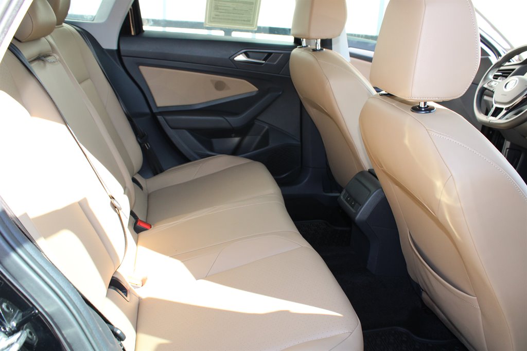 2019 Volkswagen Jetta - $14,950