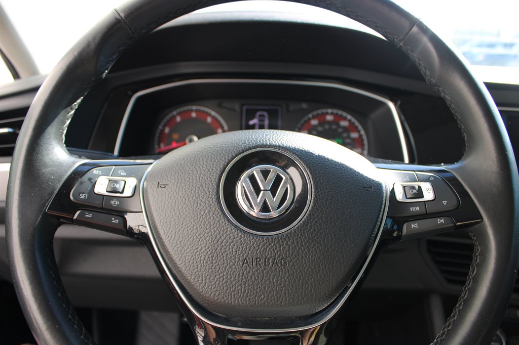 2019 Volkswagen Jetta - $14,950