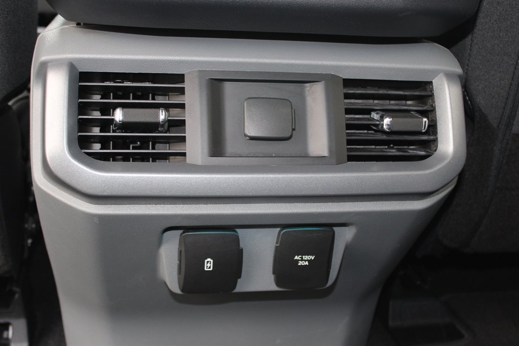 2023 Ford F-150 - $28,950