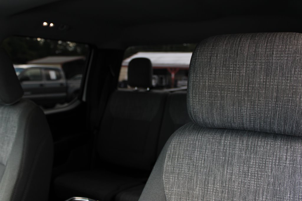 2023 Ford F-150 - $28,950
