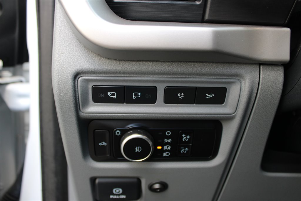 2023 Ford F-150 - $28,950