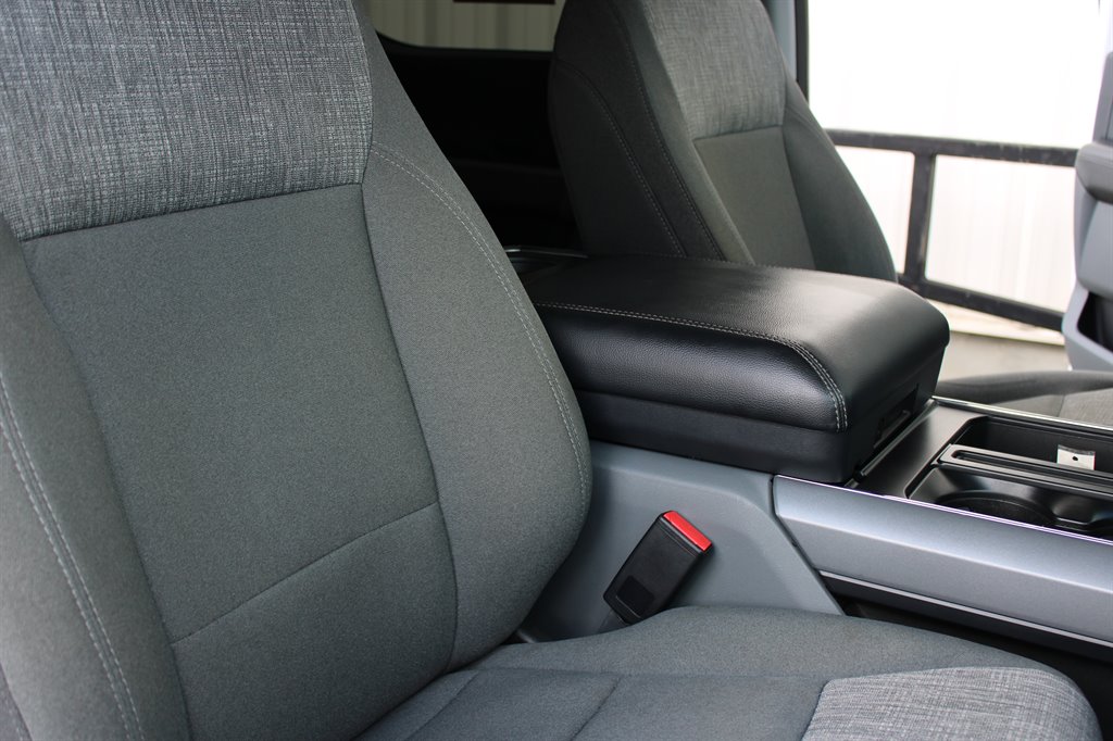 2023 Ford F-150 - $28,950