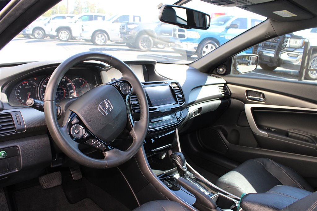 2017 Honda Accord - $14,950