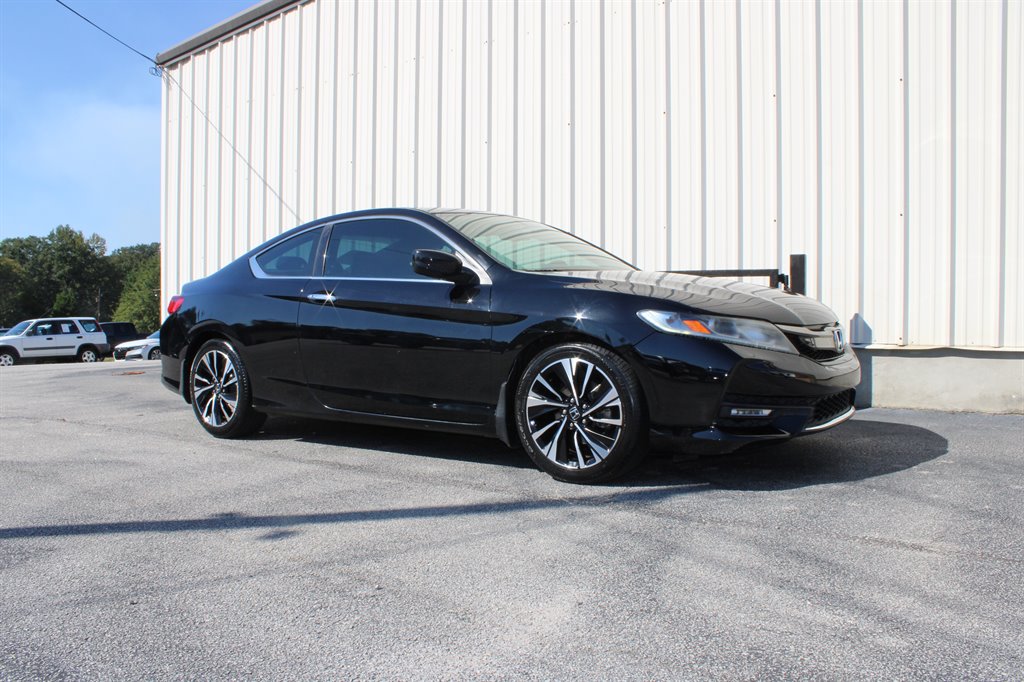 2017 Honda Accord - $14,950
