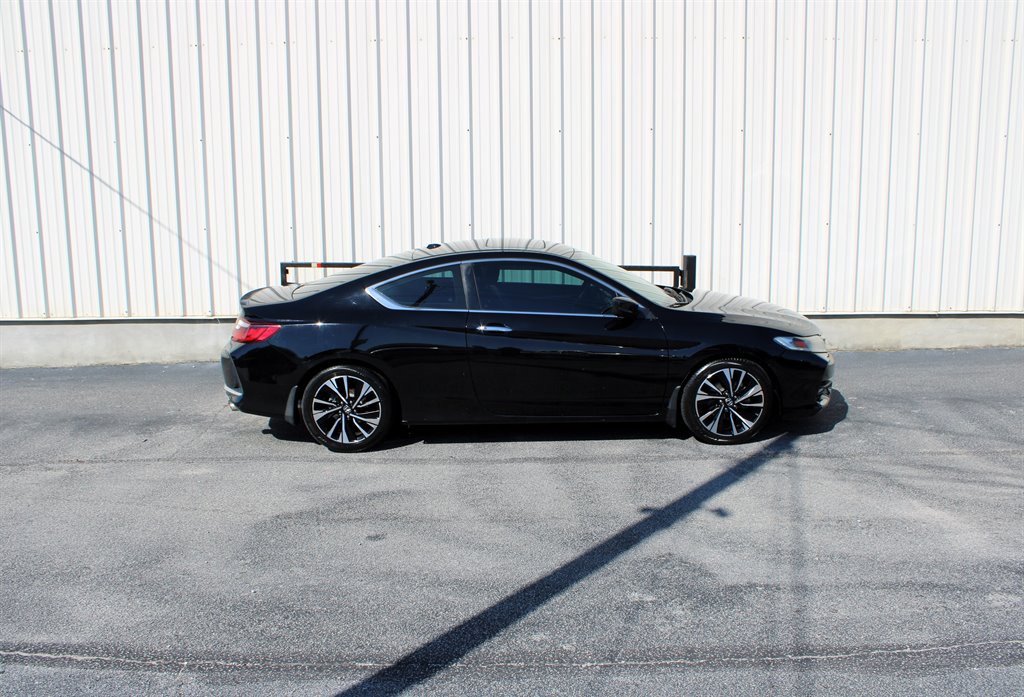 2017 Honda Accord - $14,950