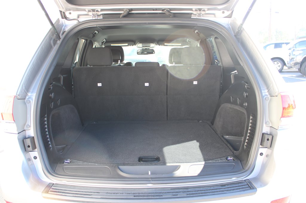 2015 Jeep Cherokee - $14,950