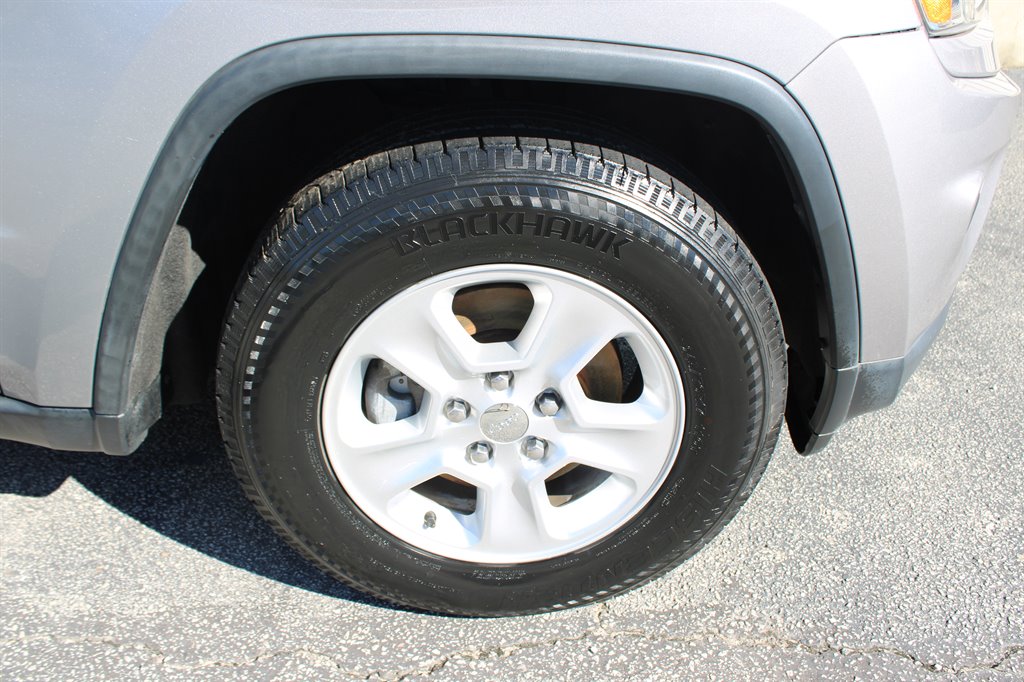 2015 Jeep Cherokee - $14,950