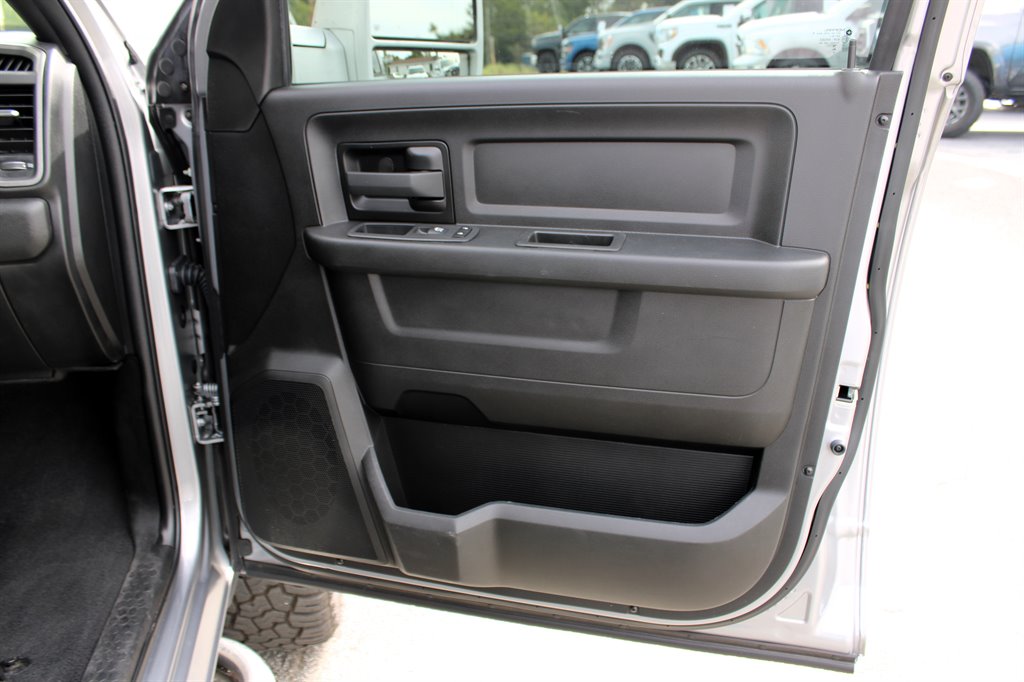 2024 Ram 2500 - $39,950