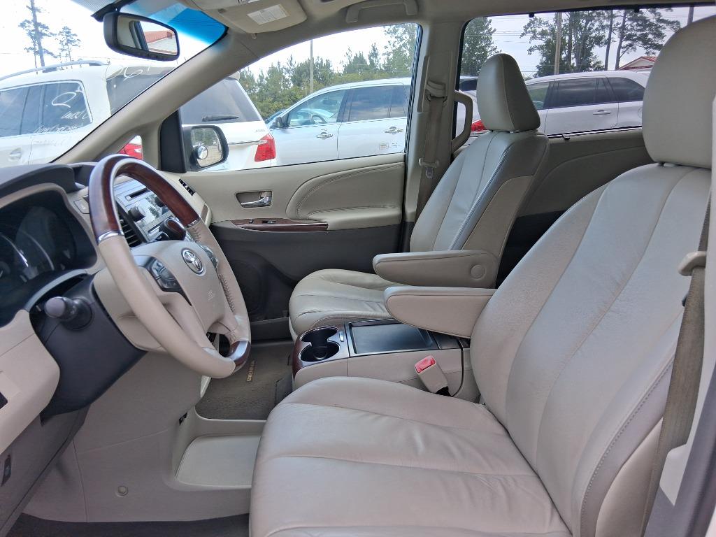 2011 Toyota Sienna