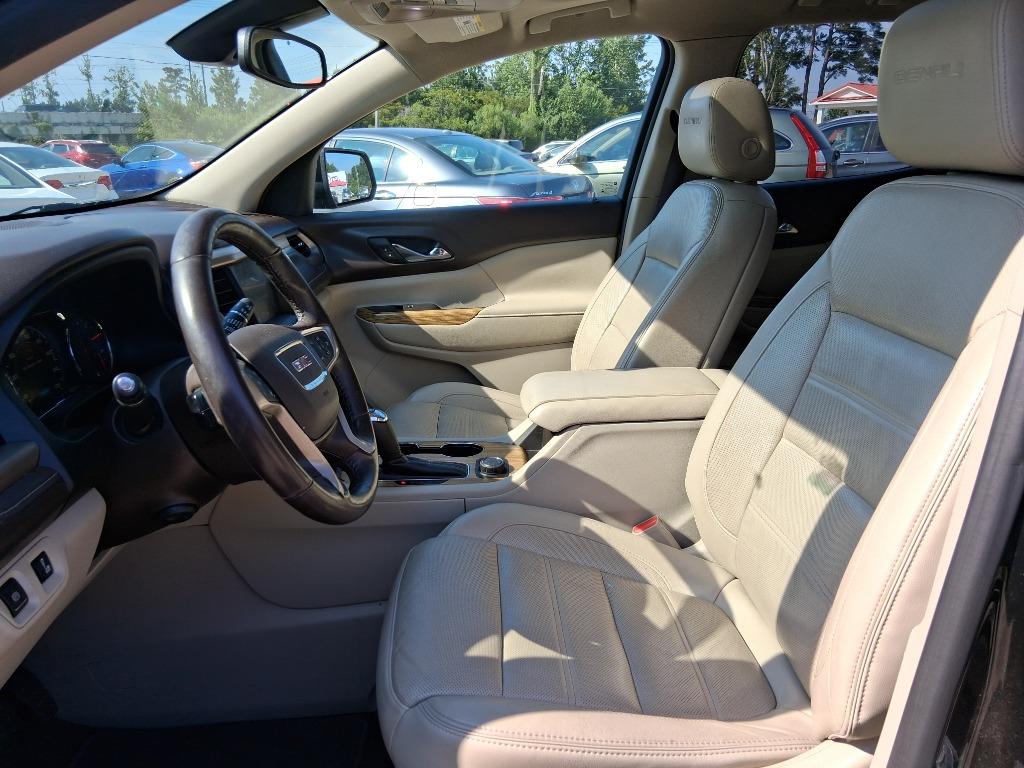 2017 GMC Acadia