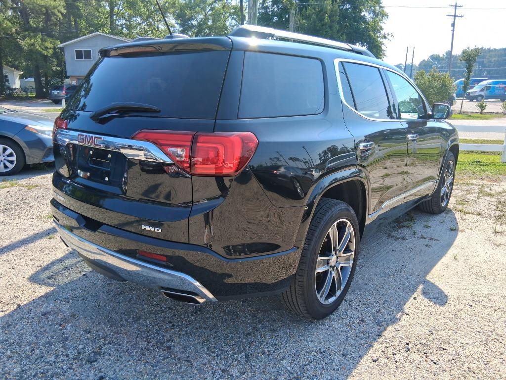 2017 GMC Acadia