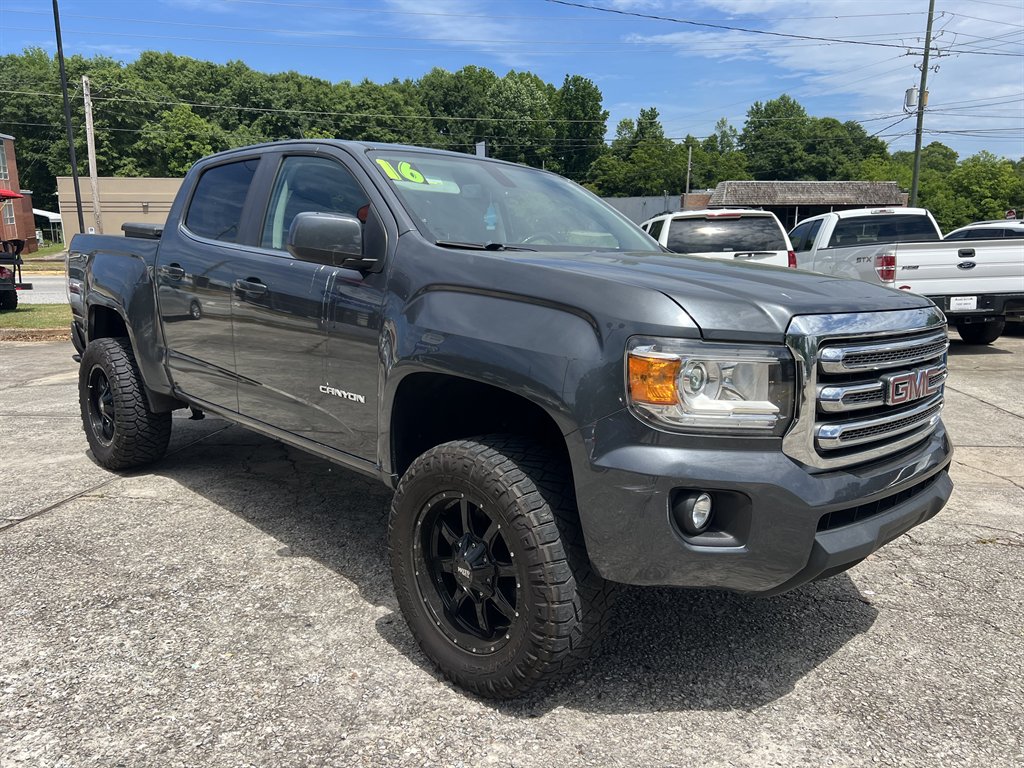 2016 GMC Canyon SLE photo