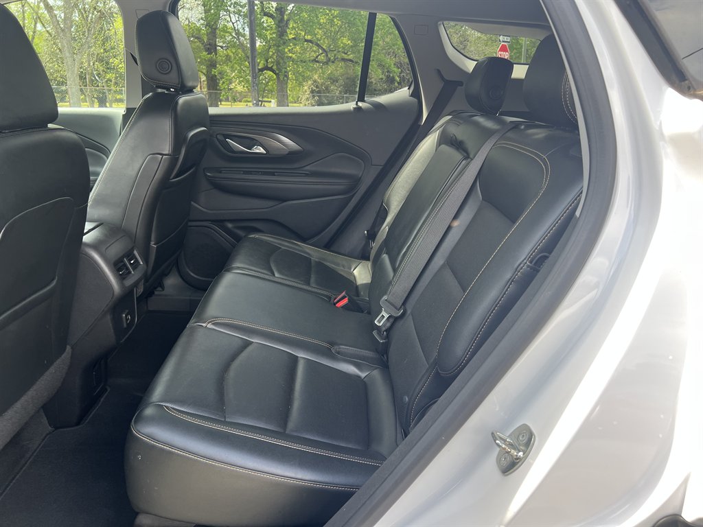 2019 GMC Terrain SLT photo