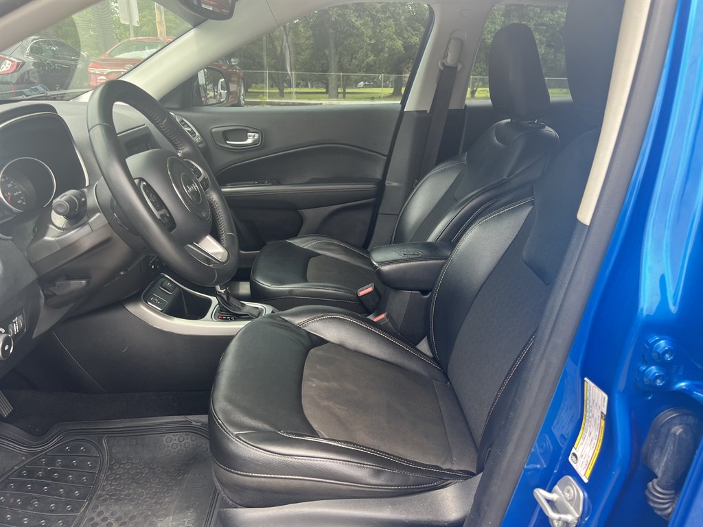 2019 Jeep Compass - $12,500