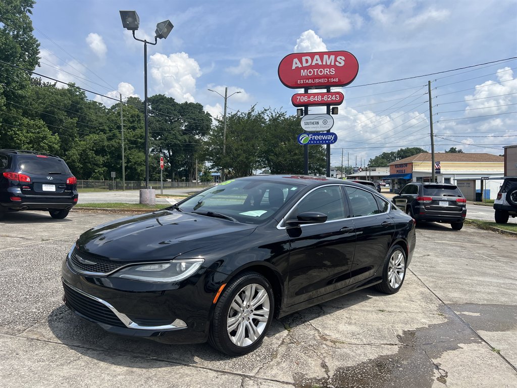 2015 Chrysler 200 - $6,990