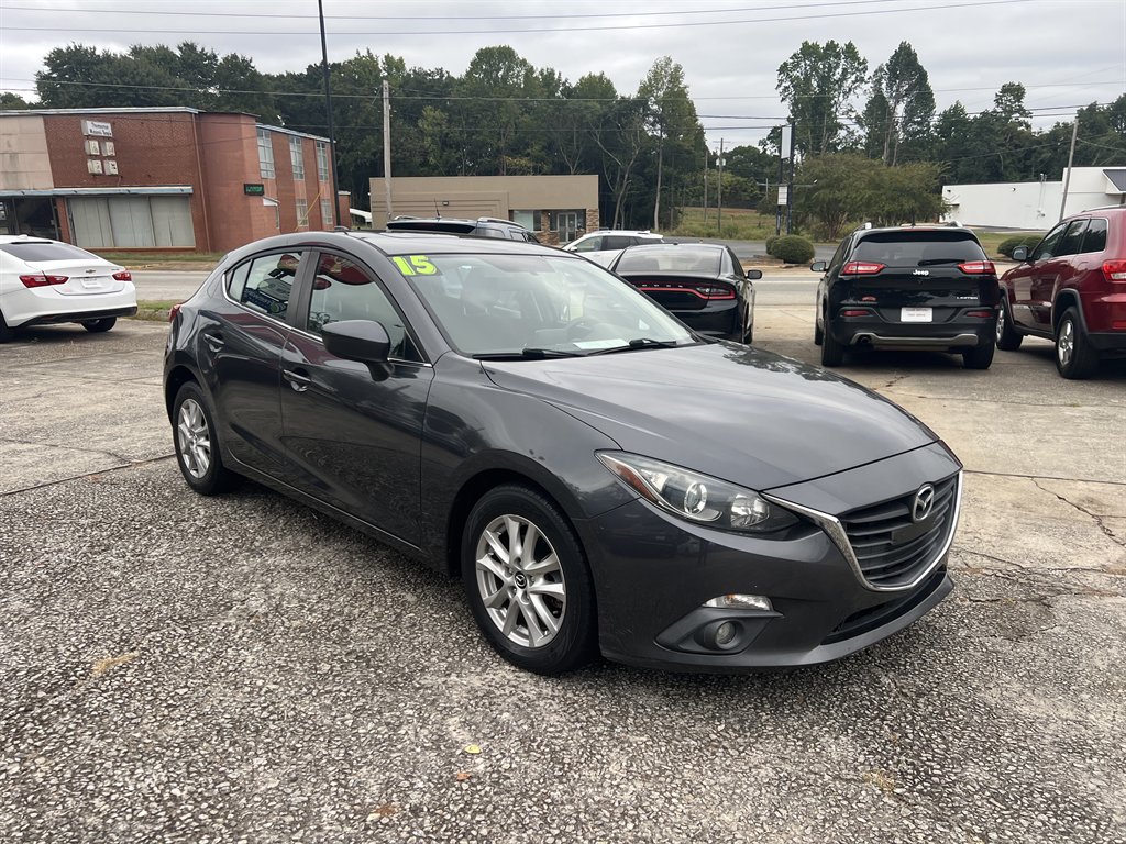 2015 MAZDA MAZDA3 - $10,900