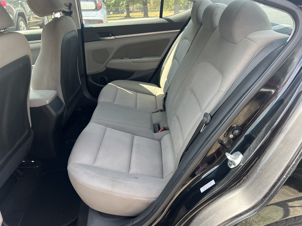 2019 Hyundai Elantra - $5,860