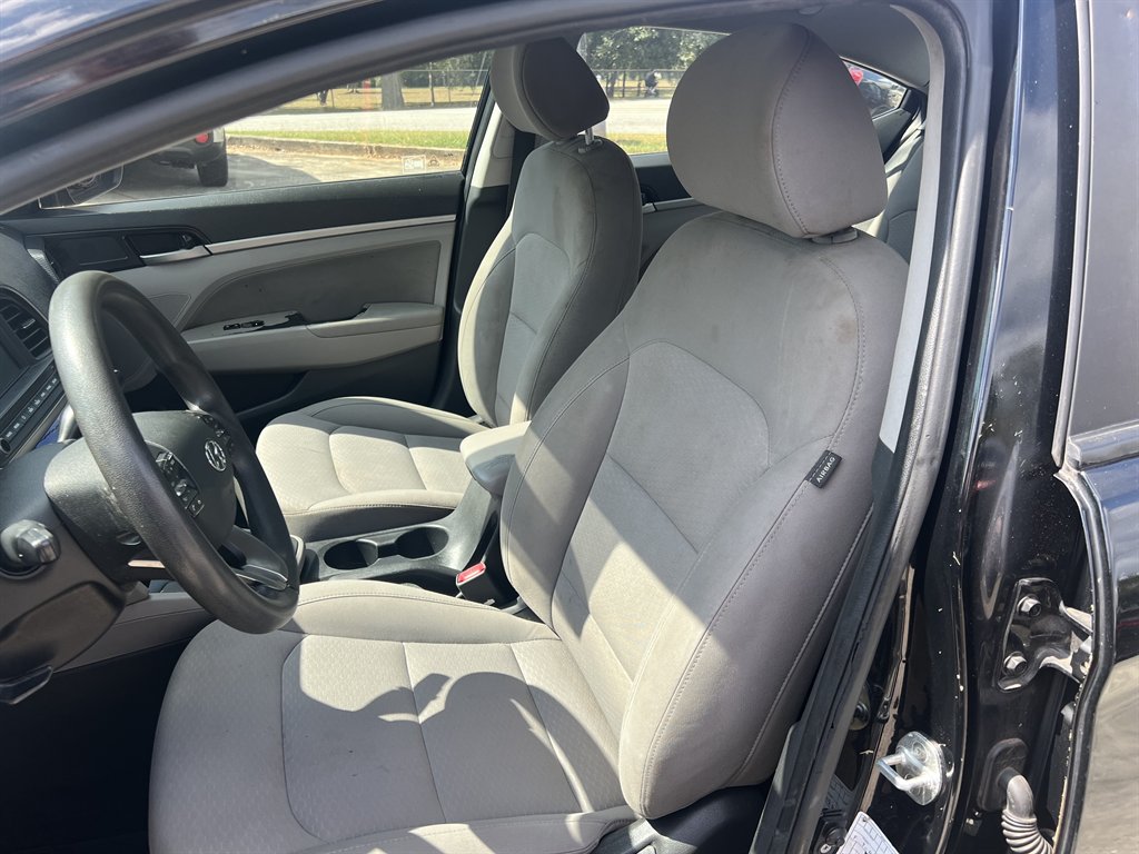 2019 Hyundai Elantra - $5,860