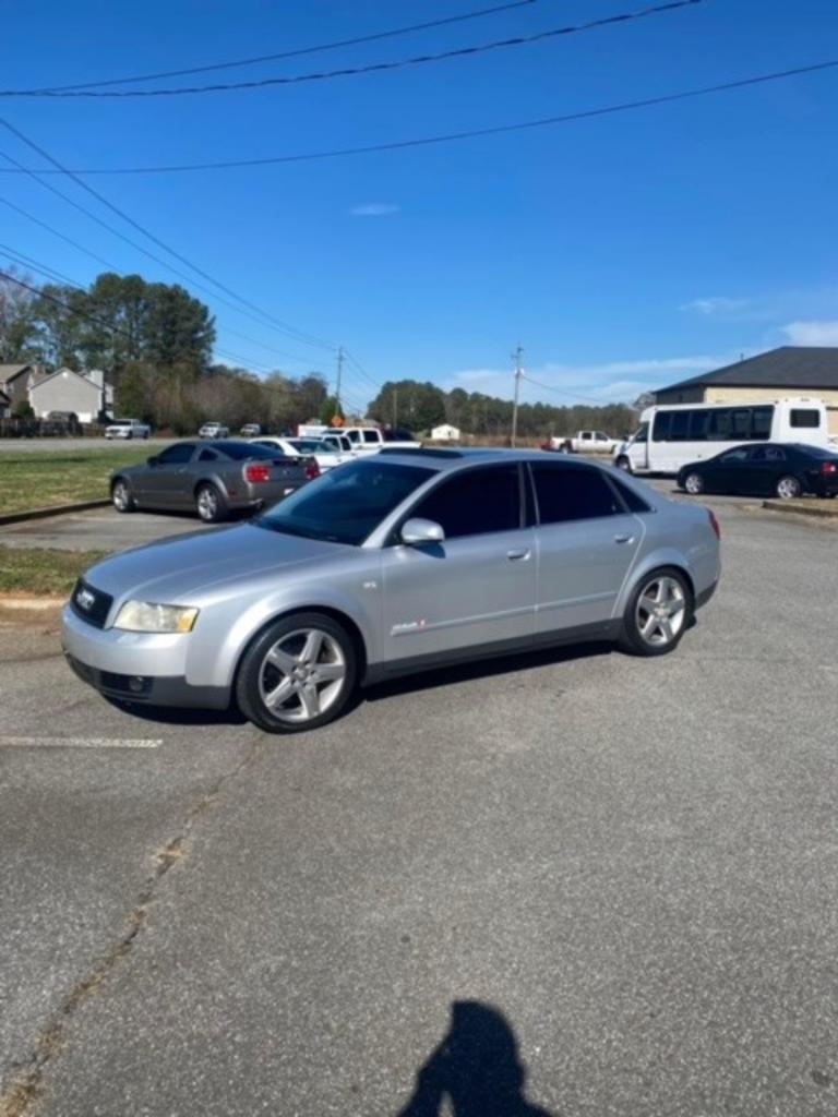 2002 Audi A4 3.0 quattro photo