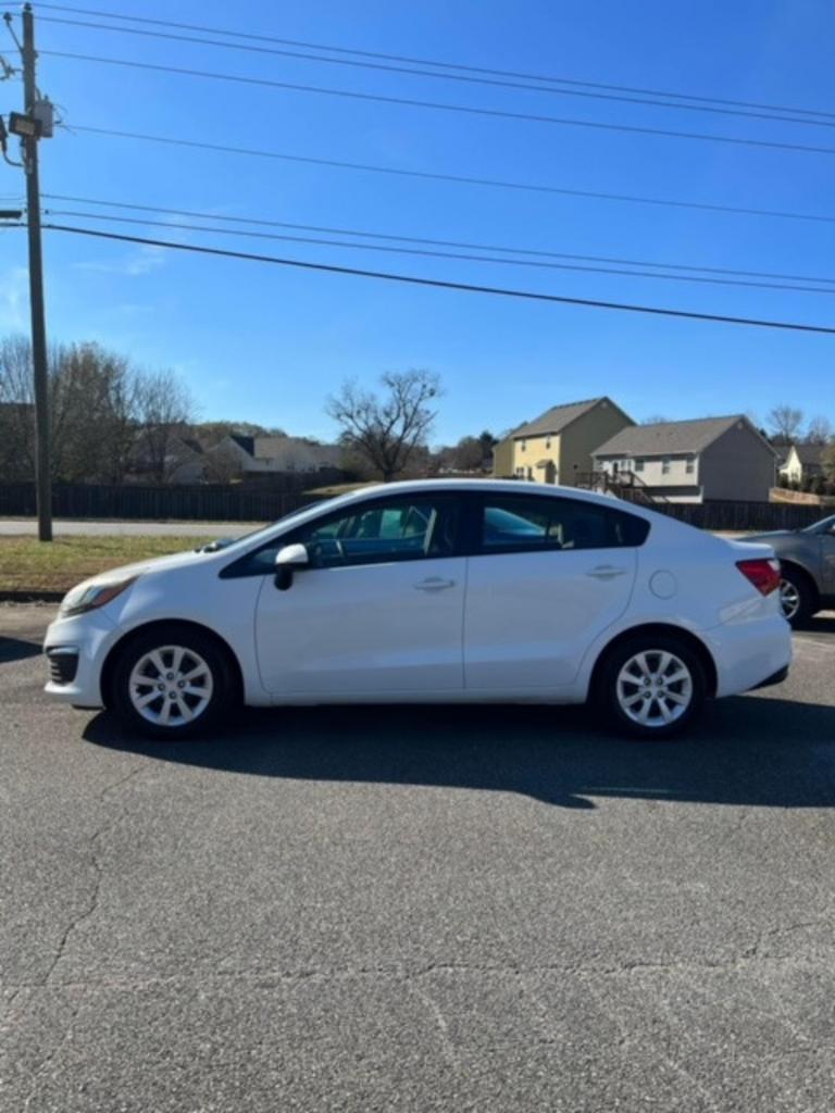 2016 Kia Rio LX photo