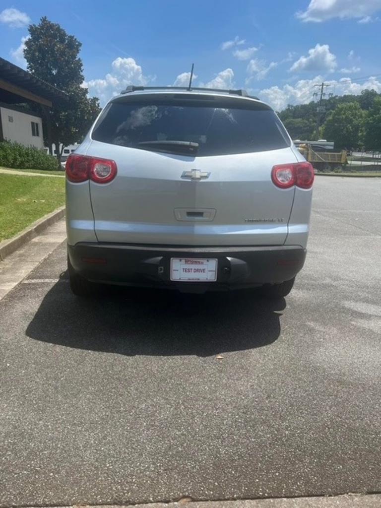 2010 Chevrolet Traverse - $4,500