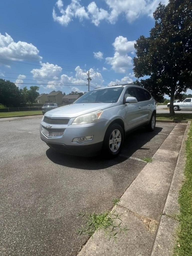 2010 Chevrolet Traverse - $4,500