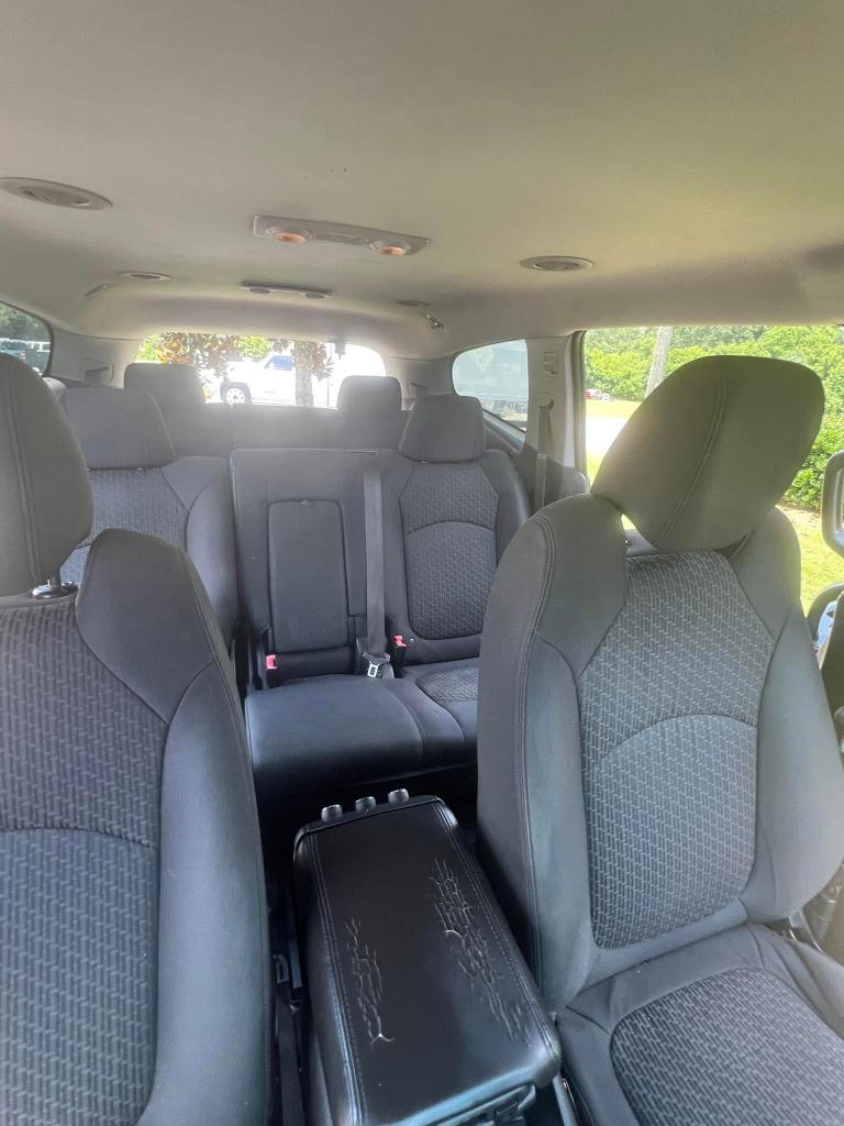2010 Chevrolet Traverse - $4,500