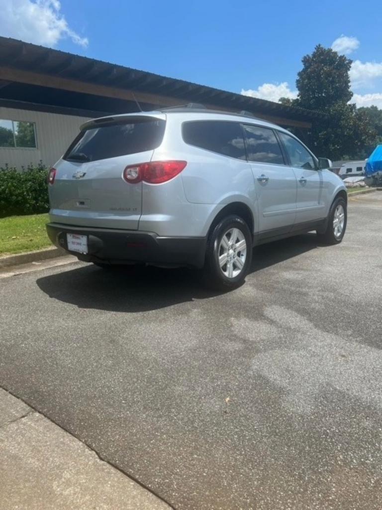 2010 Chevrolet Traverse - $4,500