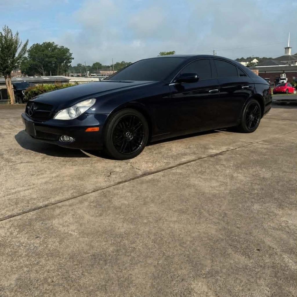 2009 Mercedes-Benz CLS-Class - $9,995