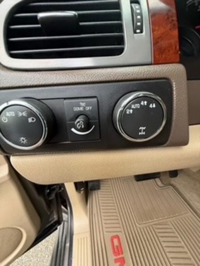 2012 GMC Yukon - $12,995
