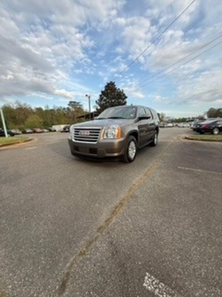 2012 GMC Yukon - $12,995